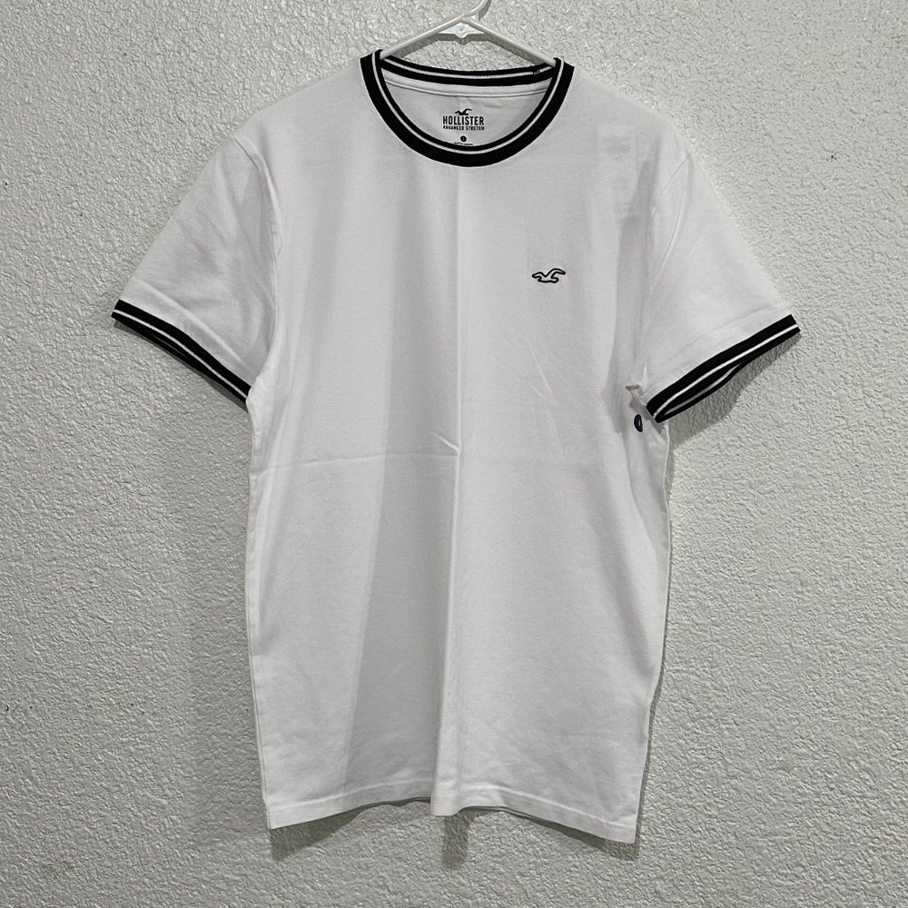 Large Hollister Advanced Stretch White Tipped Pique Logo Icon T-Shirt